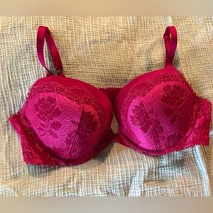 Victoria’s Secret VERY SEXY Push Up Bra